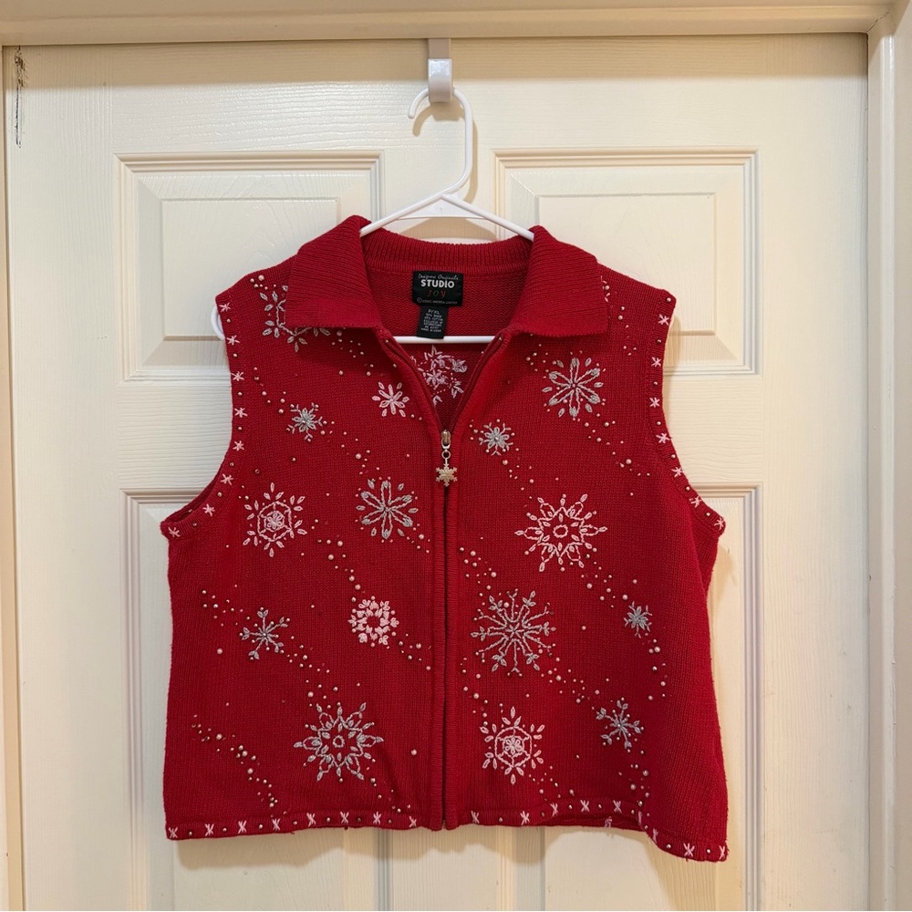 Designers Originals Red Vest with Snowflake Pattern